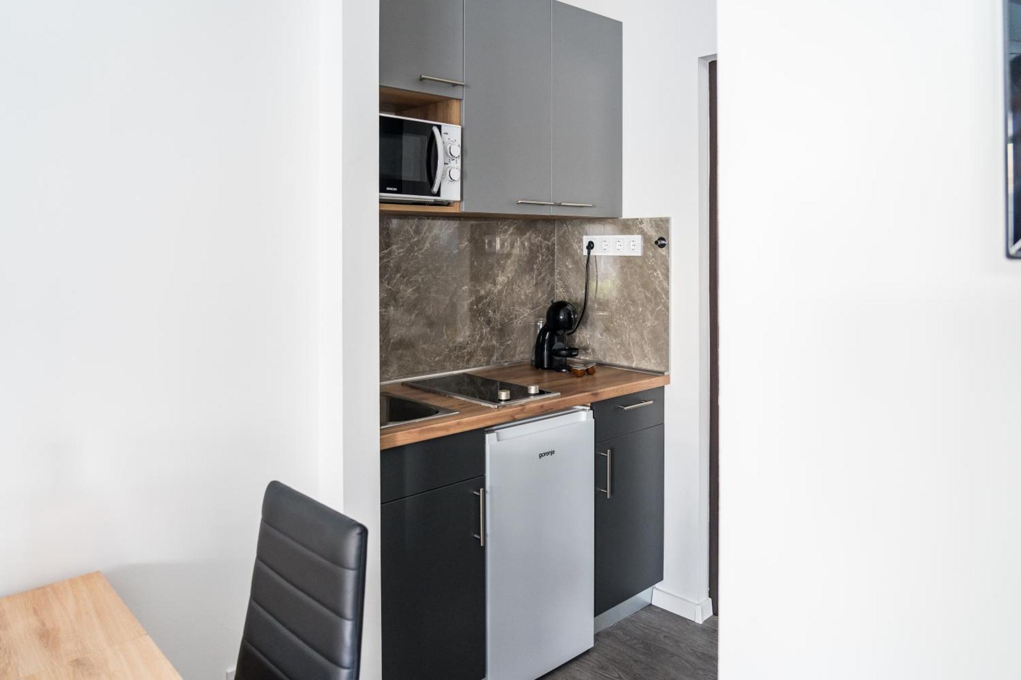 Balatonic Lemon Apartmanhaz Siofok Exterior photo