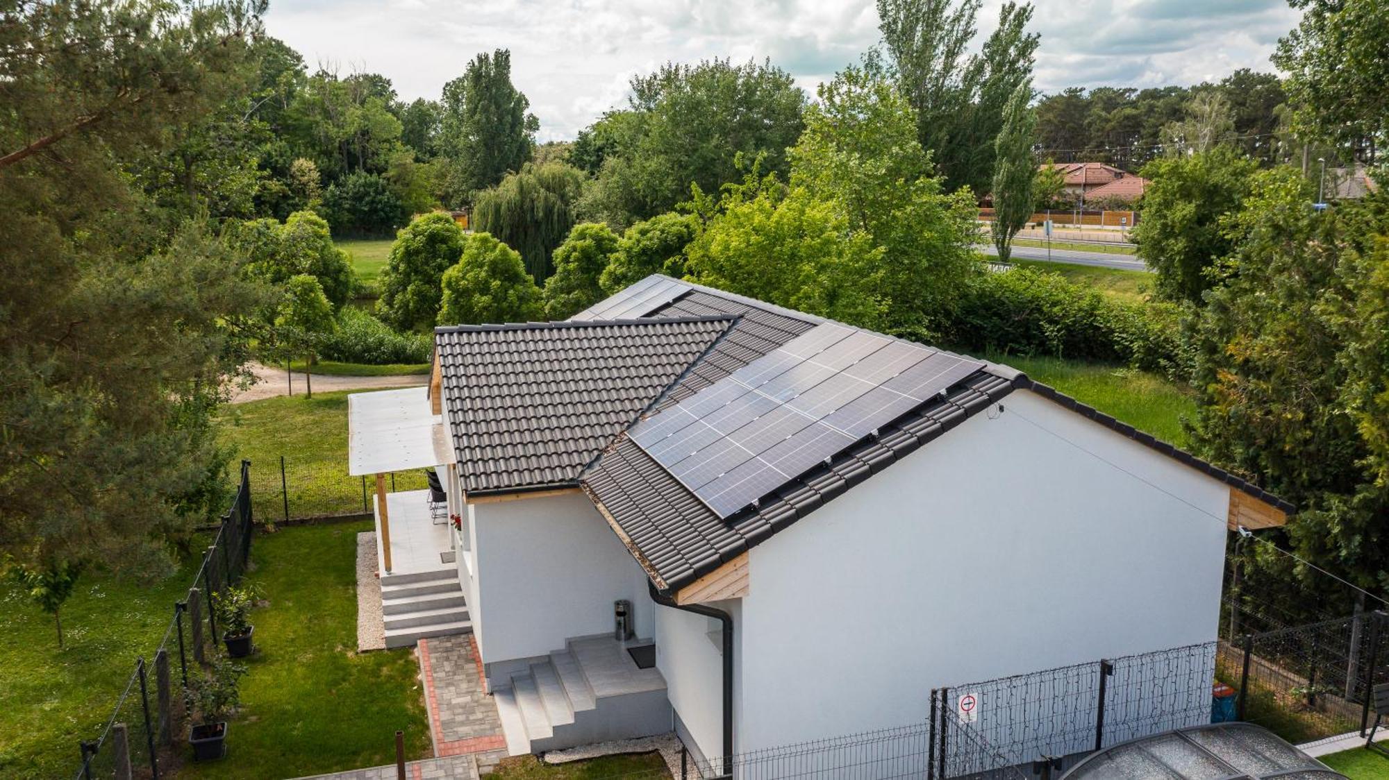 Balatonic Lemon Apartmanhaz Siofok Exterior photo